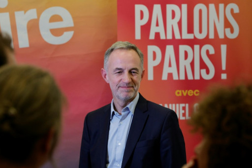 Municipales à Paris: Grégoire (PS) se veut le candidat d'un "Paris populaire"