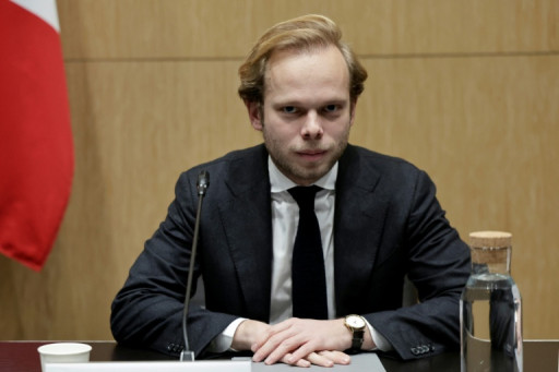 Charles Alloncle, le député qui cuisine l'audiovisuel public