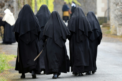 France: 40 ans d'"emprise" dans une congrégation de soeurs catholiques