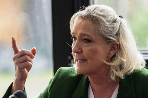 Procès RN: "je suis engagée dans un combat pour mon innocence", déclare Marine Le Pen