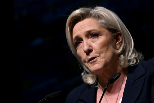 À son procès en appel, Le Pen conteste tout "système" de détournement de fonds