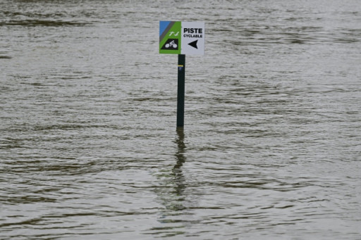 Trois départements bretons maintenus en vigilance orange crues