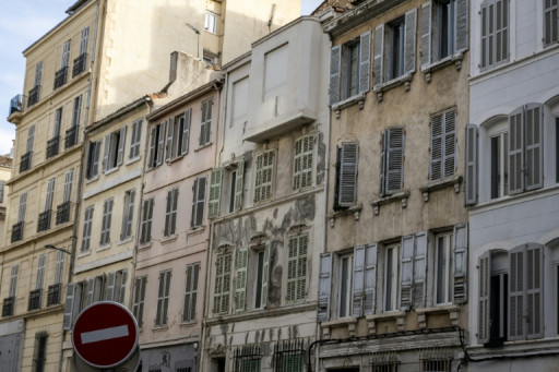 Le mal-logement s'aggrave en France et s'impose dans la campagne des municipales