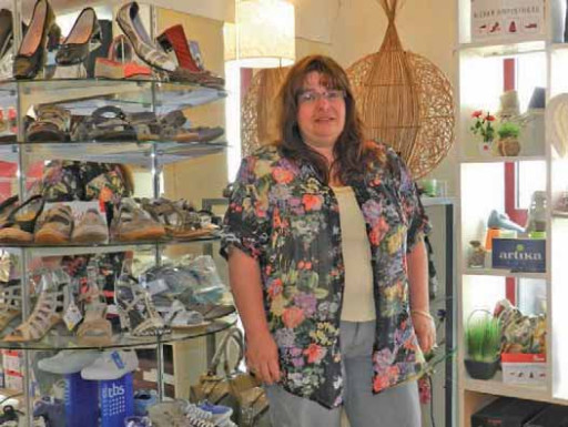 La petite marchande de chaussures