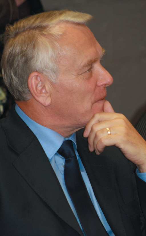 Le gouvernement promet un changement de cap