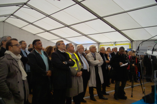 Pose de la première pierre du terminal méthanier