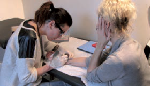 Profession tatoueuse