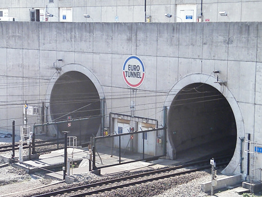 Eurotunnel reprend l’aménagement sans oublier le transport