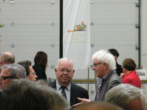 La ville veut-elle faire de la dentelle ?