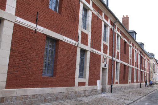 Les premiers logements