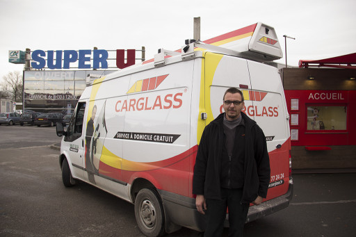 Carglass installe un point d'accueil pour ses clients de Flandres