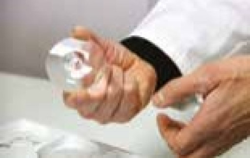 Essilor voit toujours plus loin…