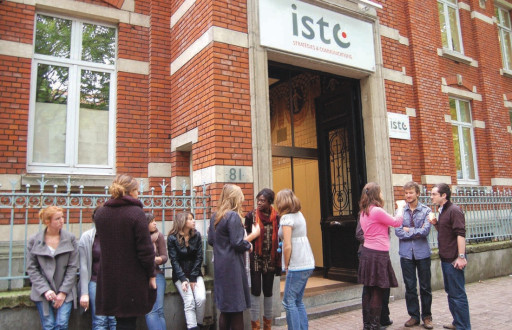 Une école de plus en plus tournée vers l’entreprise