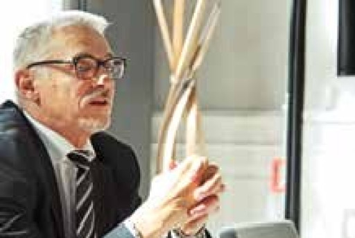 Le Bâtiment à bout, les Travaux Publics désespérés…