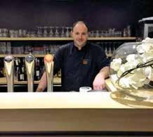 Le Gastronome:Cuisine traditionnelle avec un zeste de modernité