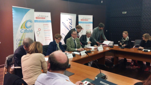 "Fabrique à entreprendre" : mutualiser les forces pour l'emploi dans les quartiers