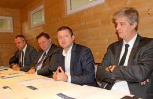 ABBEVILLE : MAIRIE ET CCI MAIN DANS LA MAIN