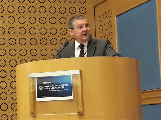 Legal tech : jusqu’où aller dans la régulation ?