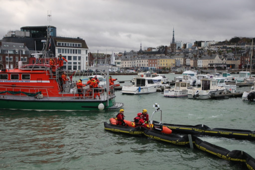 Plan POLMAR : protéger les ports d’abord