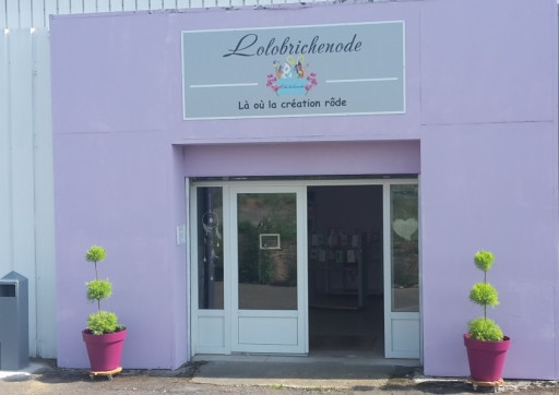 Lolobrichenode : La spécialiste des loisirs créatifs