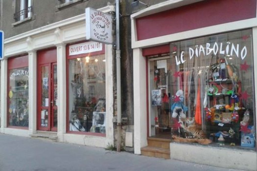 Le Diabolino : Un écrin d’articles de fête…