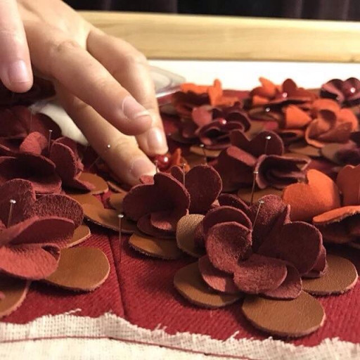 Maison Aimard : L'authentique broderie à la main