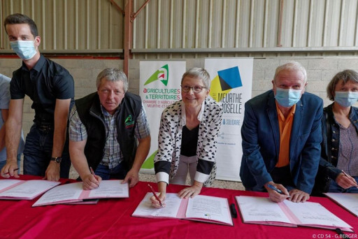 Charte de partenariat signée