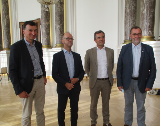 Le projets de structuration d'une chambre de région est prêt